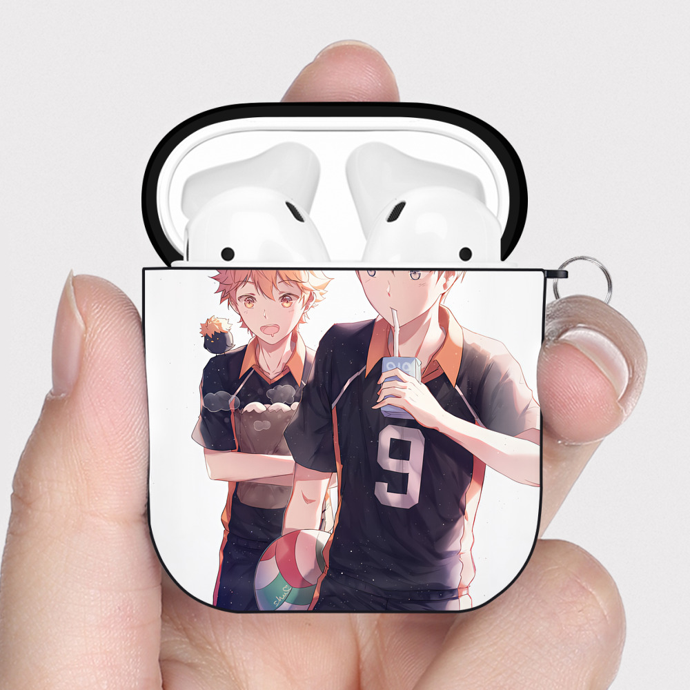 （画像用） ハイキュー!! Haikyu!! AirPods 第2世代保護ケース ハードシェル ブラック 耐衝撃・防指紋・カラビナ付き