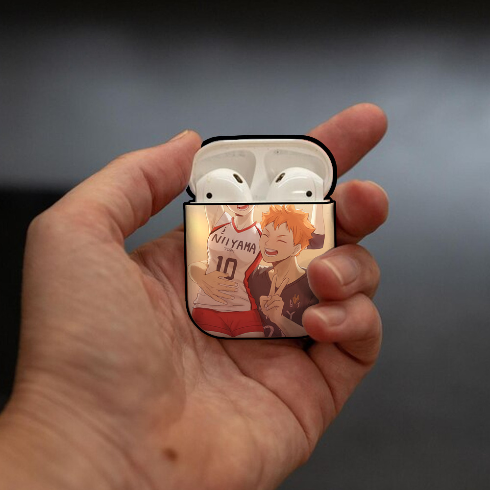 ハイキュー!! Haikyu!! AirPods 第2世代保護ケース ハードシェル ブラック 耐衝撃・防指紋・カラビナ付き