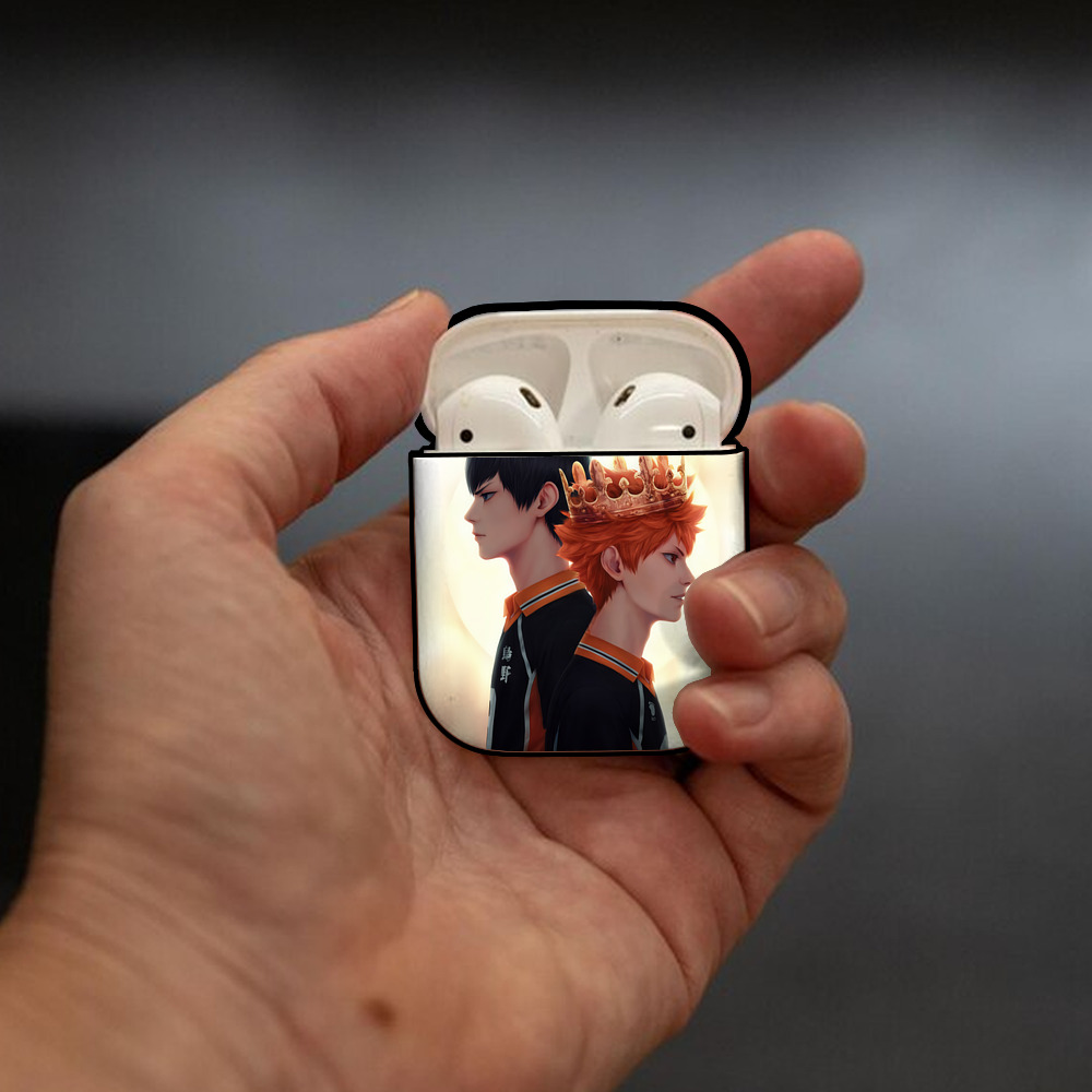 ハイキュー!! Haikyu!! AirPods 第2世代保護ケース ハードシェル ブラック 耐衝撃・防指紋・カラビナ付き